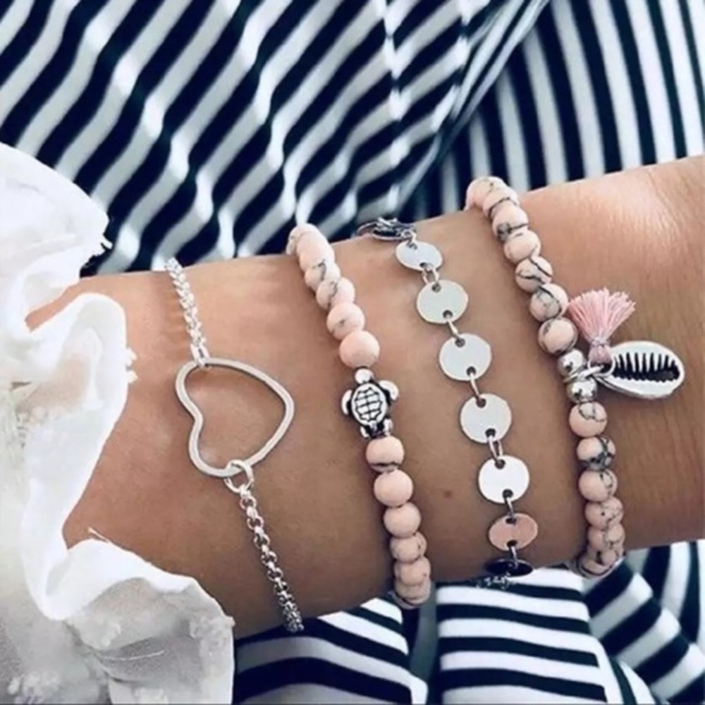 3/$30 💗 Round Stone Tassel Bracelet set